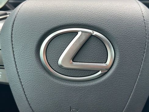 Used 2025 Lexus LX 700h Luxury image 50