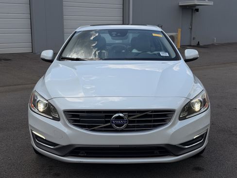 Used 2017 Volvo S60 T5 Inscription Platinum FWD image 6