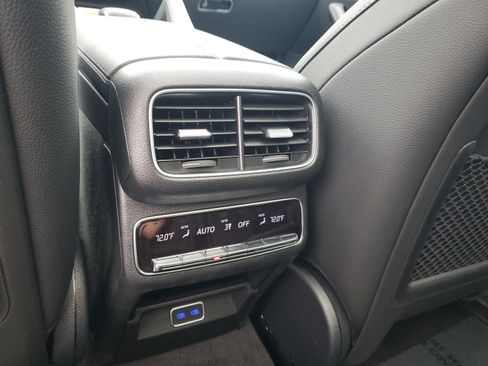 New 2026 Mercedes-Benz GLS 450 4MATIC image 8