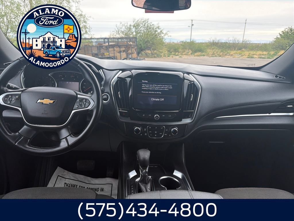 Used 2023 Chevrolet Traverse LT AWD/4WD image 12