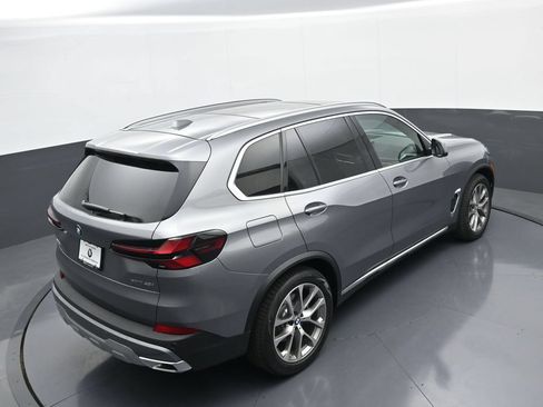 New 2026 BMW X5 xDrive40i w/ Climate Comfort Package AWD/4WD image 36