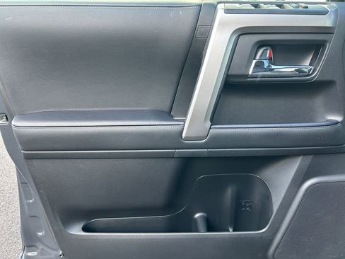 Used 2024 Toyota 4Runner SR5 Premium w/ Moonroof Package image 22