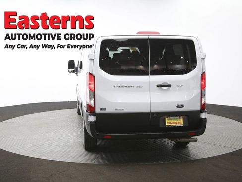 Used 2023 Ford Transit 350 XLT RWD image 33