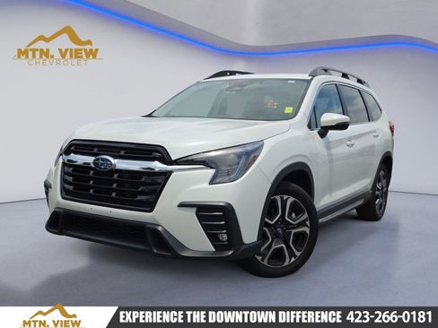 Used 2023 Subaru Ascent Limited AWD/4WD image 1