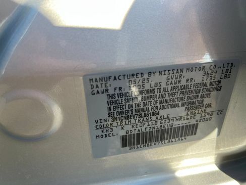 Used 2025 Nissan Versa SV FWD image 23