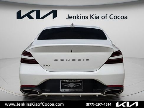 Used 2025 Genesis G70 2.5T RWD image 5
