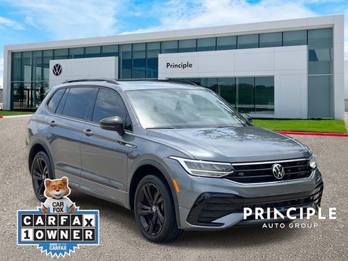 Used 2023 Volkswagen Tiguan SE R-Line FWD image 3