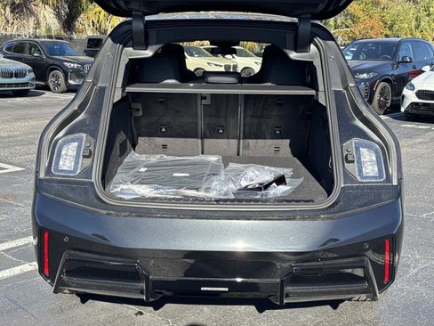 New 2026 BMW iX xDrive60 w/ M Sport Package image 11