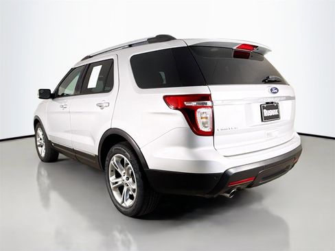 Used 2014 Ford Explorer Limited image 5