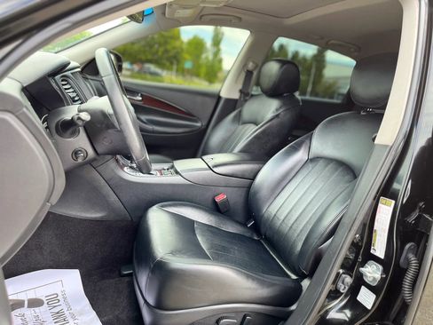 Used 2017 INFINITI QX50 AWD w/ Premium Plus Package image 10