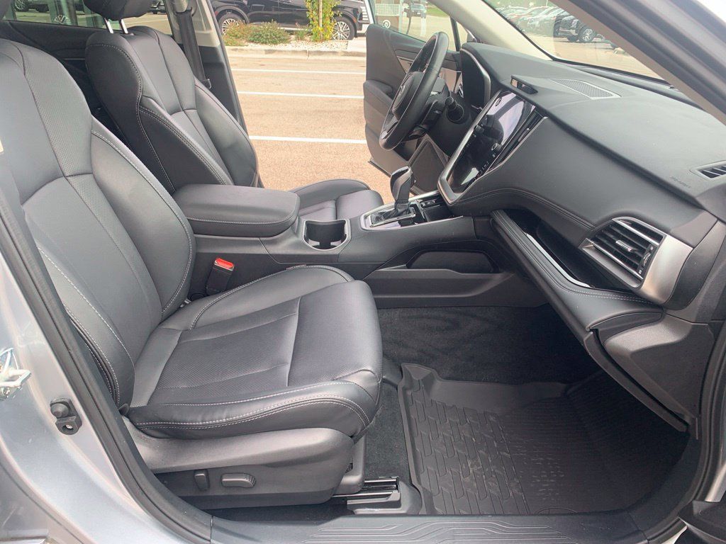 Used 2023 Subaru Outback Limited XT AWD/4WD image 17
