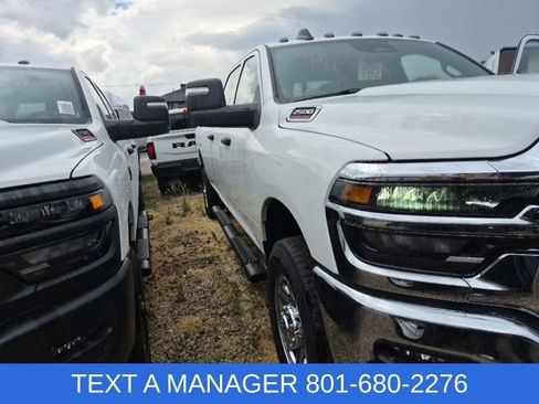 New 2026 RAM 2500 Tradesman AWD/4WD image 3