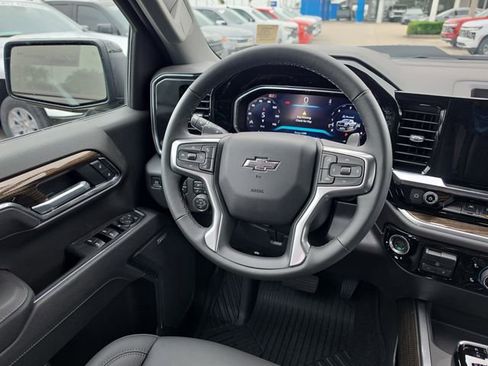 New 2026 Chevrolet Silverado 1500 LT Trail Boss w/ LT Trail Boss Premium Package AWD/4WD image 9