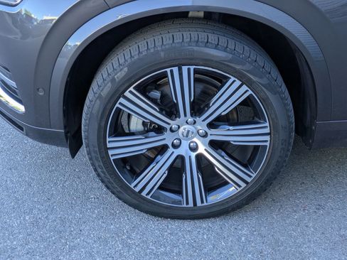 Used 2023 Volvo XC90 T8 Plus w/ Protection Package Premier AWD/4WD image 11
