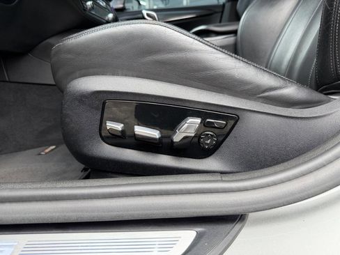 Used 2019 BMW M5 w/ Executive Package image 39