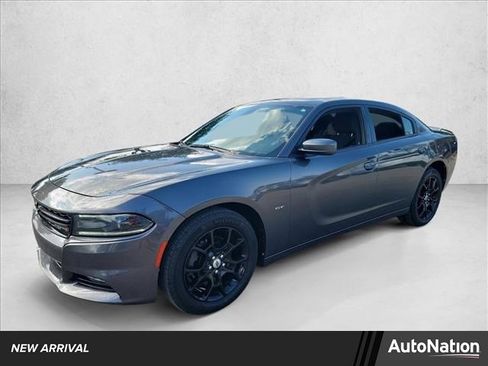 Used 2018 Dodge Charger GT image 1