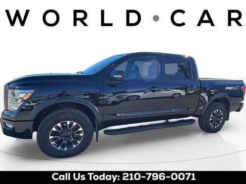 Used 2024 Nissan Titan PRO-4X w/ Pro-4x Convenience Package image 11