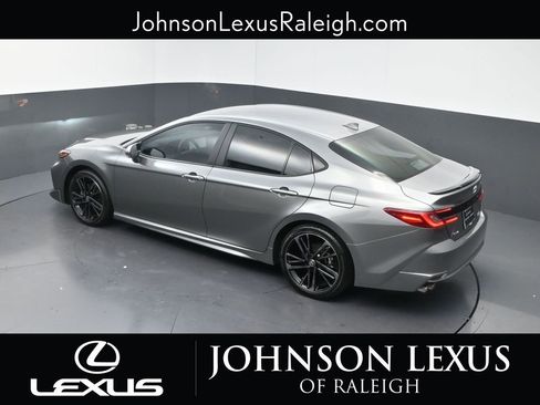 Used 2026 Toyota Camry XSE FWD image 25