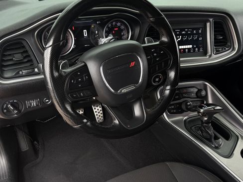 Used 2020 Dodge Challenger R/T RWD image 13