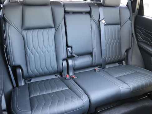 New 2026 Mitsubishi Outlander SEL AWD/4WD image 18