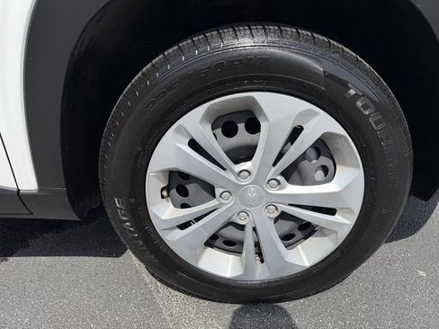Used 2025 Chevrolet Trax LS FWD image 45