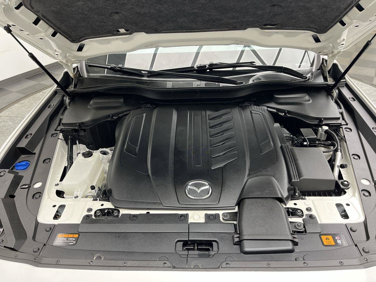 Certified 2024 MAZDA CX-90 3.3 Turbo w/ Premium Plus Pkg AWD/4WD image 2