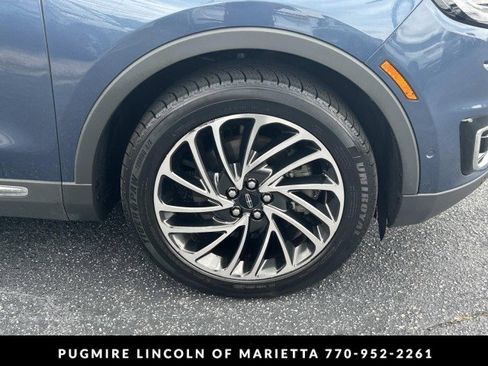 Used 2019 Lincoln Nautilus Reserve FWD image 12