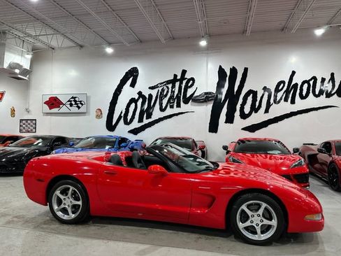 Used 2000 Chevrolet Corvette Convertible w/ Performance Handling Pkg image 29