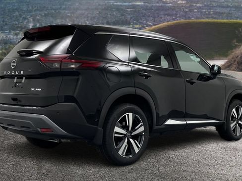 Used 2023 Nissan Rogue SL w/ SL Premium Package AWD/4WD image 5