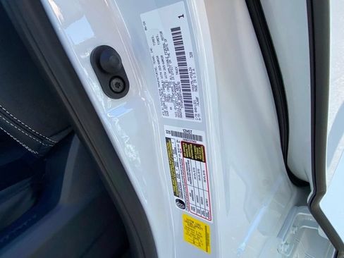 New 2026 Toyota Tundra Limited AWD/4WD image 29