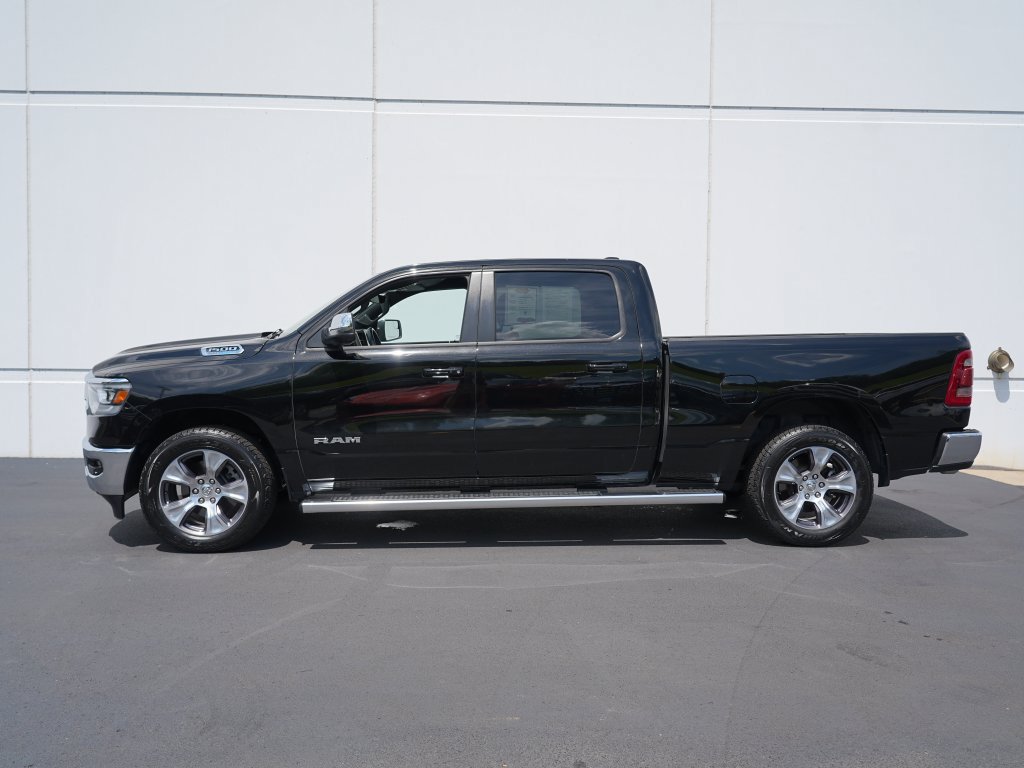 Used 2023 RAM 1500 Laramie AWD/4WD image 7