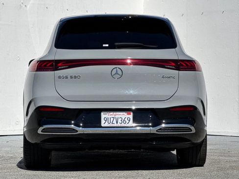 Used 2023 Mercedes-Benz EQS 580 4MATIC SUV image 4