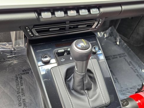Certified 2022 Porsche 911 GT3 RWD image 22