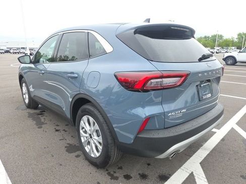 Used 2023 Ford Escape Active w/ Cold Weather Package FWD image 15