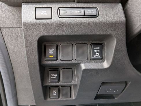 New 2026 Nissan Frontier SV w/ SV Convenience Package AWD/4WD image 17