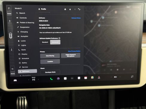 Used 2022 Tesla Model S image 30