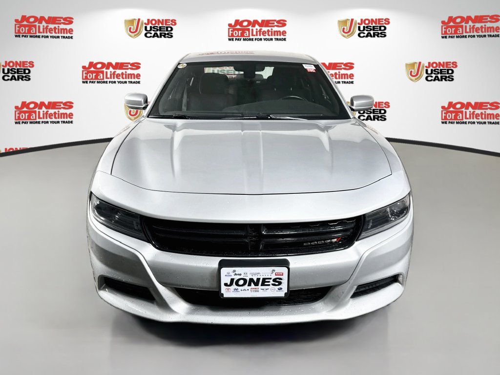 Used 2022 Dodge Charger SXT RWD image 11