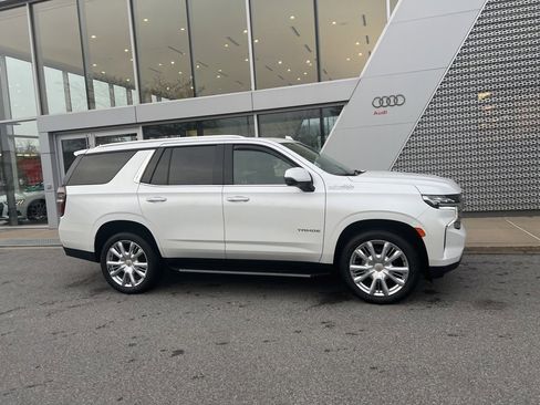 Used 2022 Chevrolet Tahoe High Country image 17