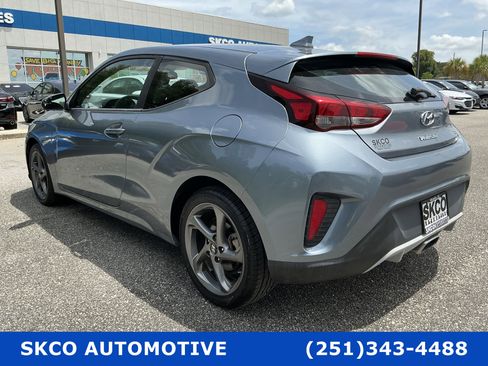 Used 2019 Hyundai Veloster 2.0 FWD image 3