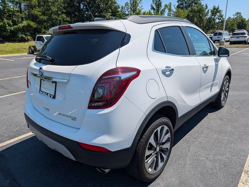 Used 2022 Buick Encore Preferred w/ Safety Package AWD/4WD image 22