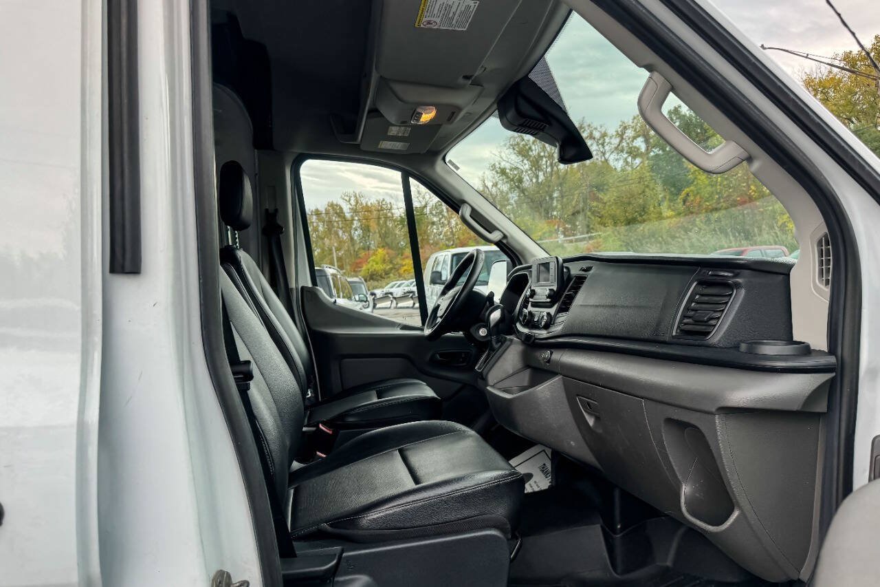 Used 2020 Ford Transit 250 Medium Roof AWD w/ Load Area Protection Package image 10