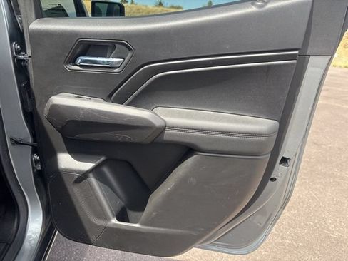 Used 2023 Chevrolet Colorado LT w/ LT Convenience Package II RWD image 16