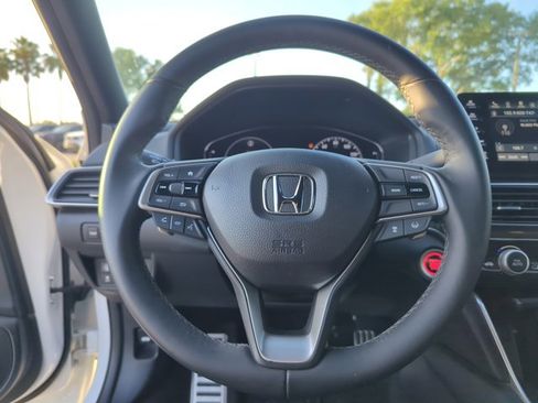 Used 2019 Honda Accord Sport image 12