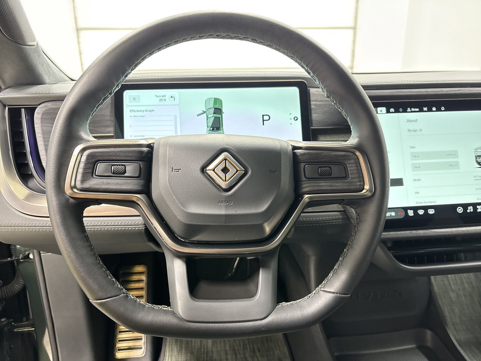 Used 2024 Rivian R1T Adventure Dual AWD/4WD image 26