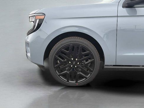 New 2026 Ford Expedition Max Platinum w/ Stealth Performance Package image 36