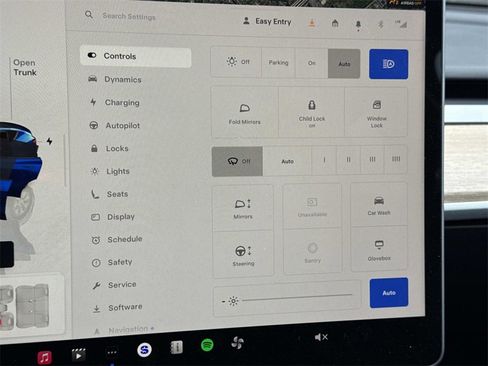 Used 2023 Tesla Model Y Long Range image 23