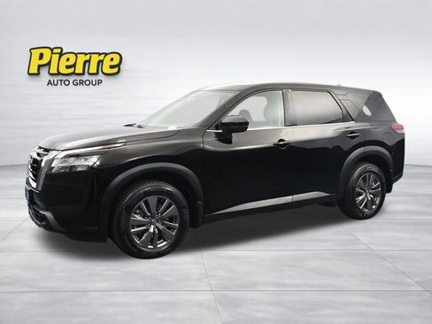 Used 2024 Nissan Pathfinder S AWD/4WD image 5