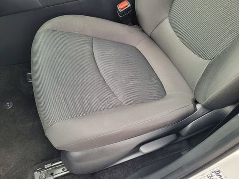 Used 2024 Toyota RAV4 LE image 10