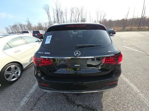 Used 2020 Mercedes-Benz GLC 300 4MATIC w/ AMG Line image 5