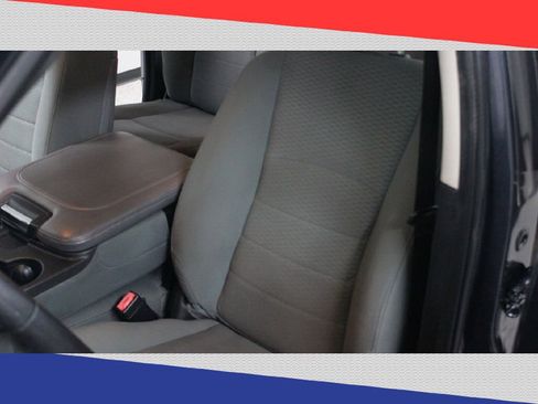 Used 2017 RAM 1500 Express image 13